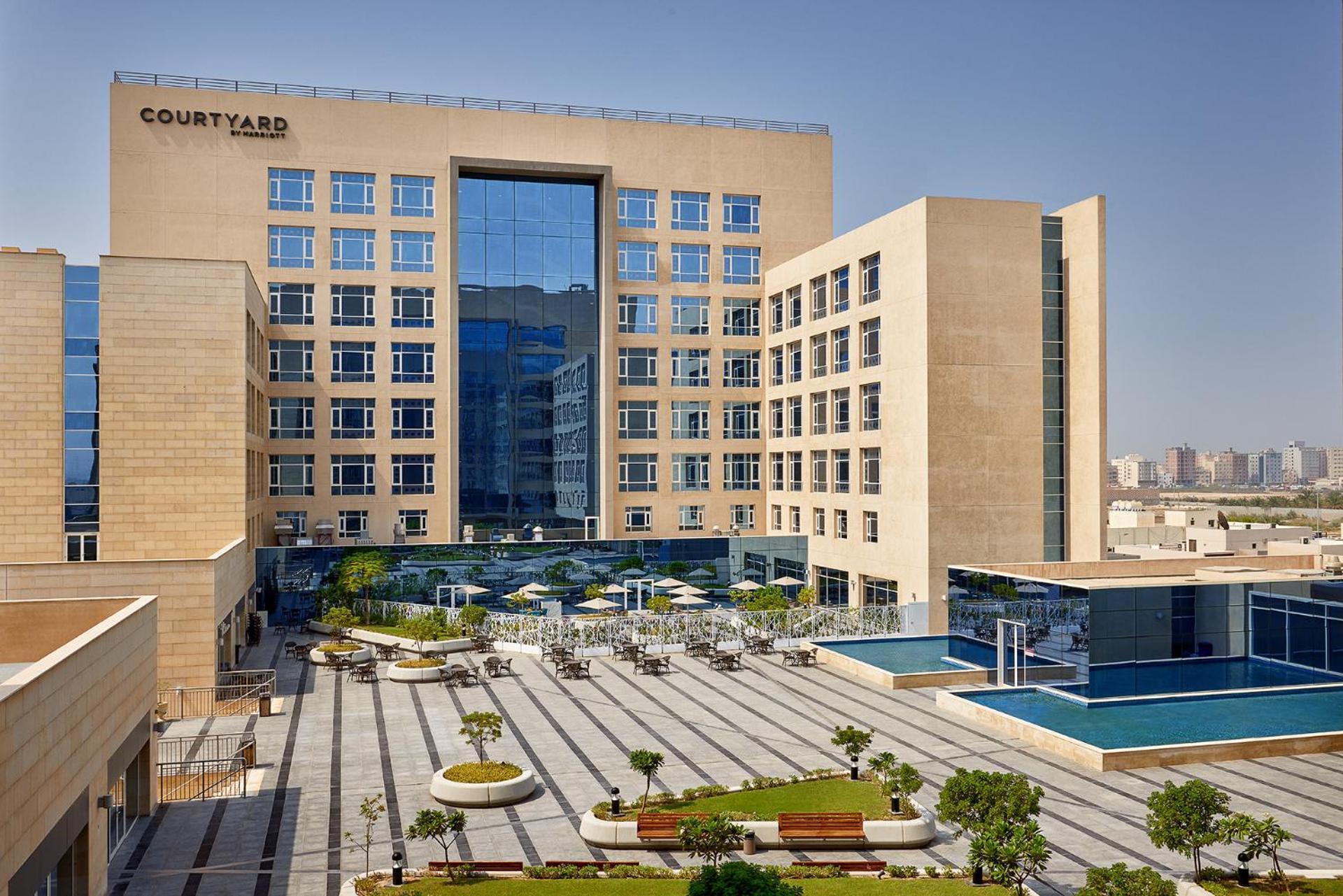 Courtyard By Marriott Jubail Hotel Exterior foto